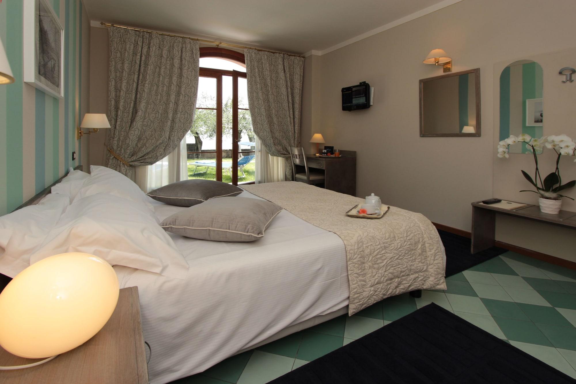 Hotel Villa Maria Au Lac - Estella Hotels Italia Тосколано-Мадерно Экстерьер фото