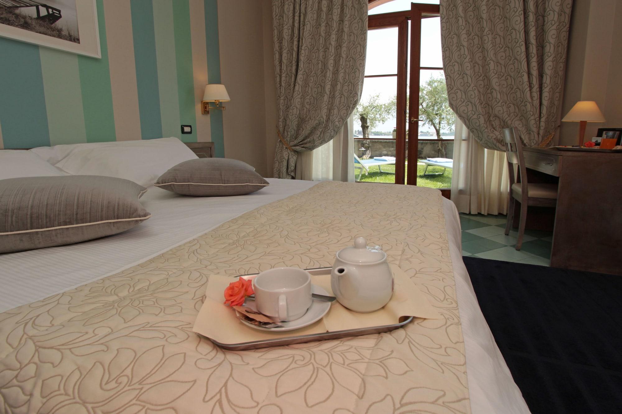 Hotel Villa Maria Au Lac - Estella Hotels Italia Тосколано-Мадерно Экстерьер фото
