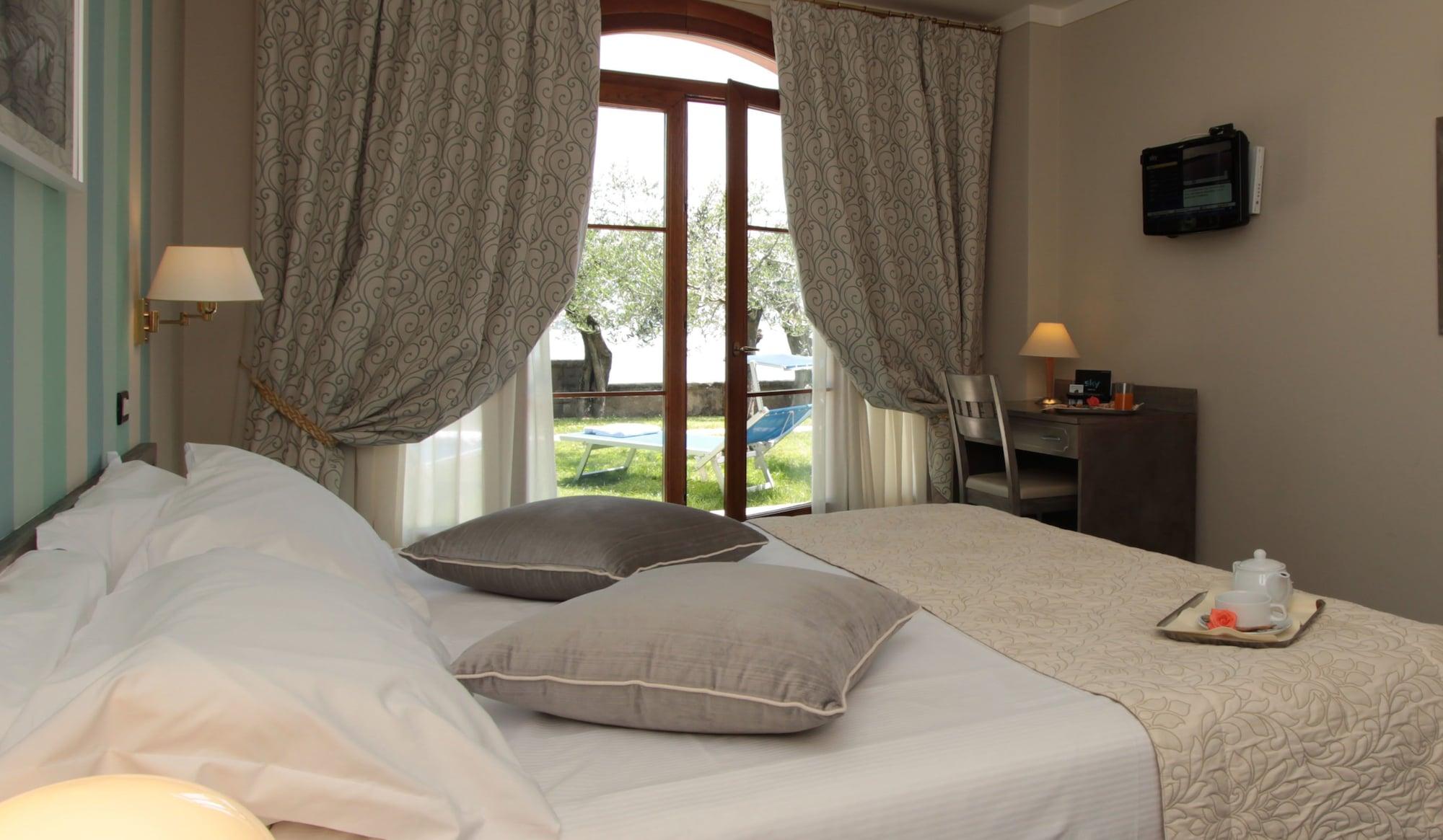 Hotel Villa Maria Au Lac - Estella Hotels Italia Тосколано-Мадерно Экстерьер фото