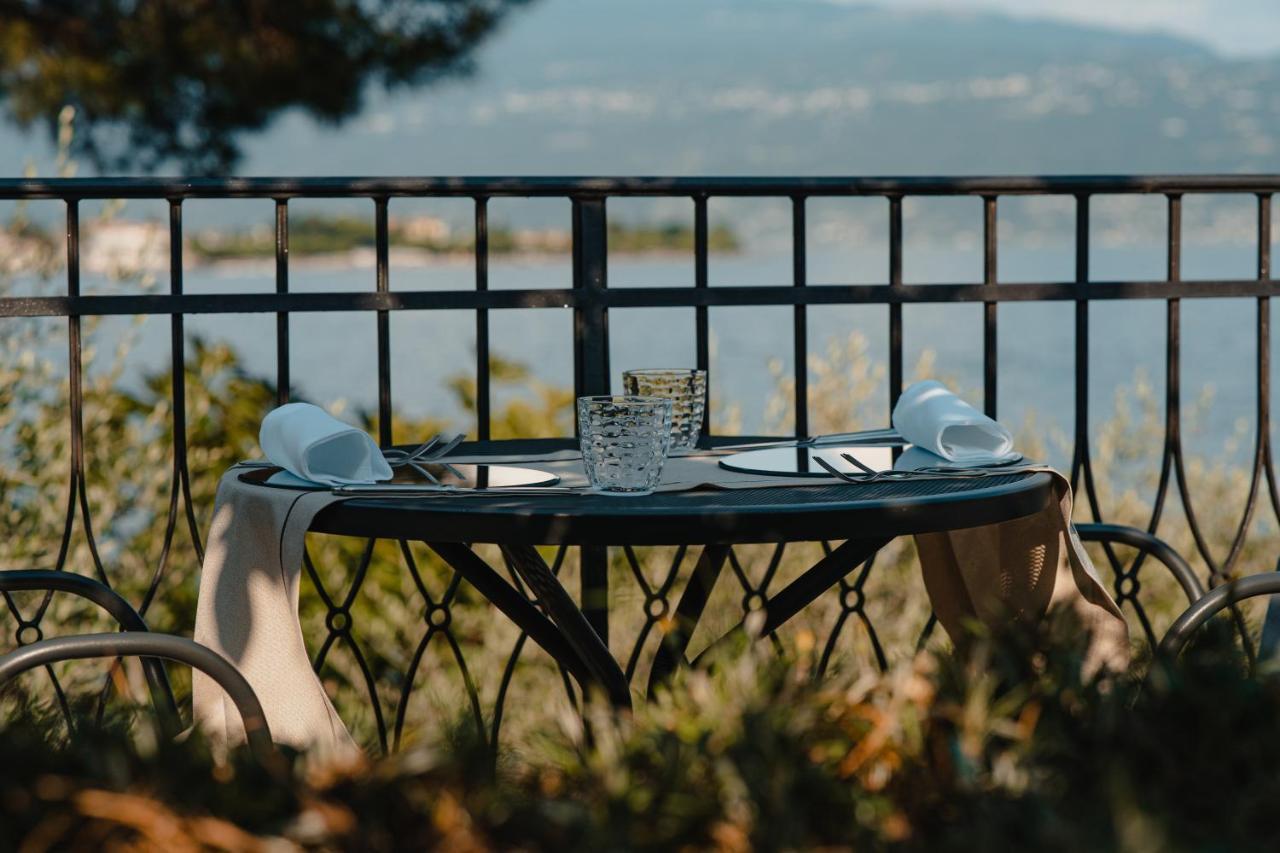 Hotel Villa Maria Au Lac - Estella Hotels Italia Тосколано-Мадерно Экстерьер фото