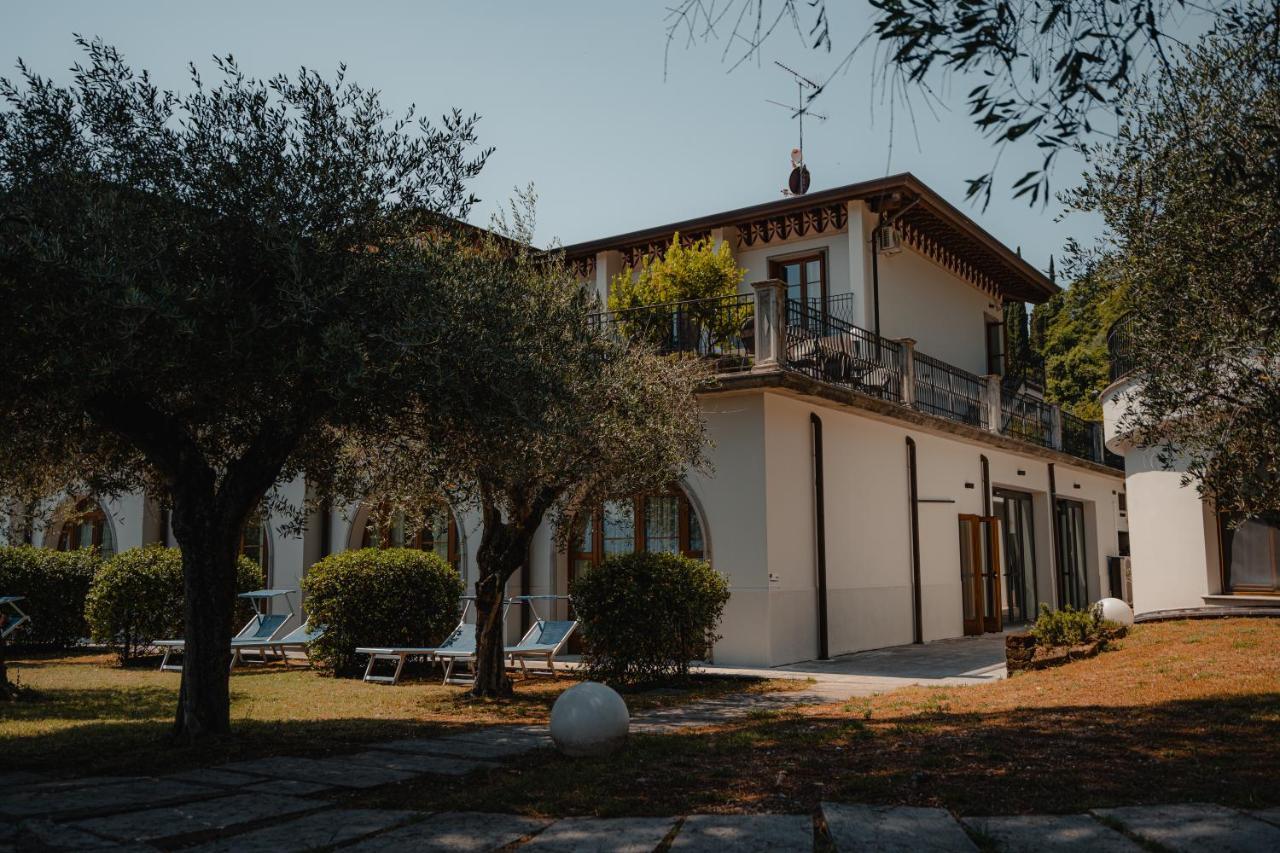 Hotel Villa Maria Au Lac - Estella Hotels Italia Тосколано-Мадерно Экстерьер фото